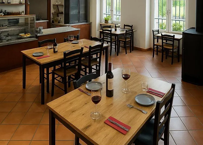 Del Barbaresco Фермерский дом Альба